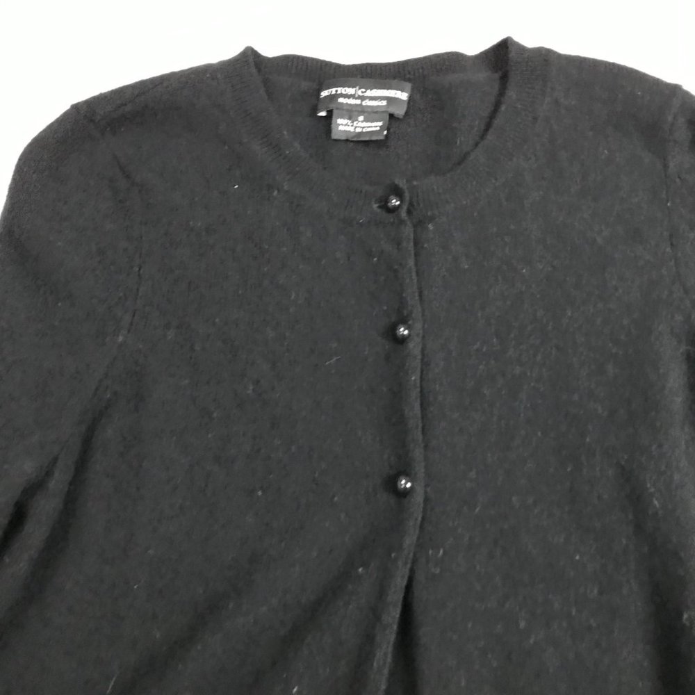 Sutton Cashmere Modern Classic Ruffle Black 3 Button Cardigan Sweater Women's S - Picture 6 of 9